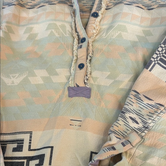 Free people Arizona sky pullover
We the free Rare - Picture 5 of 5
